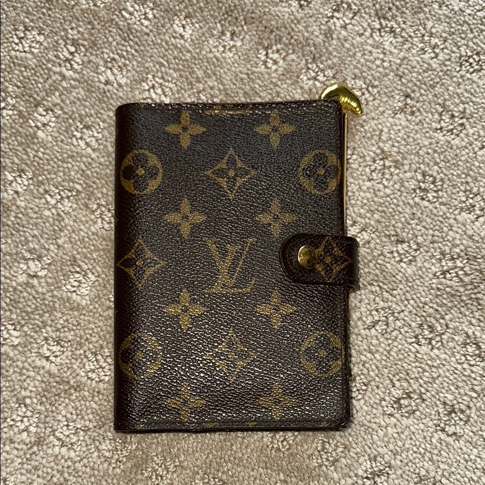 🤎Louis Vuitton Monogram 6-Ring Agenda PM 3.9” x 5.5”